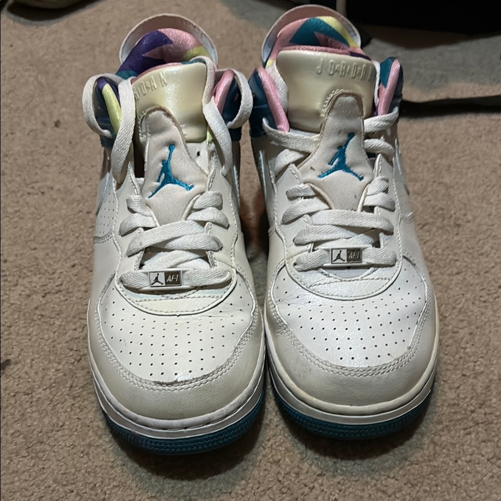 Jordan Kids/Women’s White and Teal Sneakers